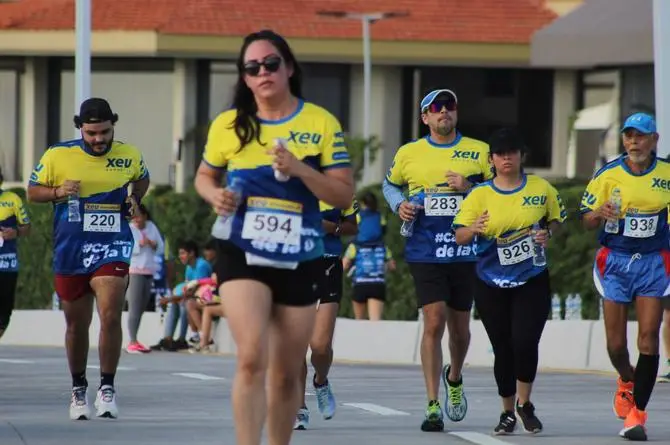 Corre con la U de Veracruz ¡como si huyeras de los cobradores! 